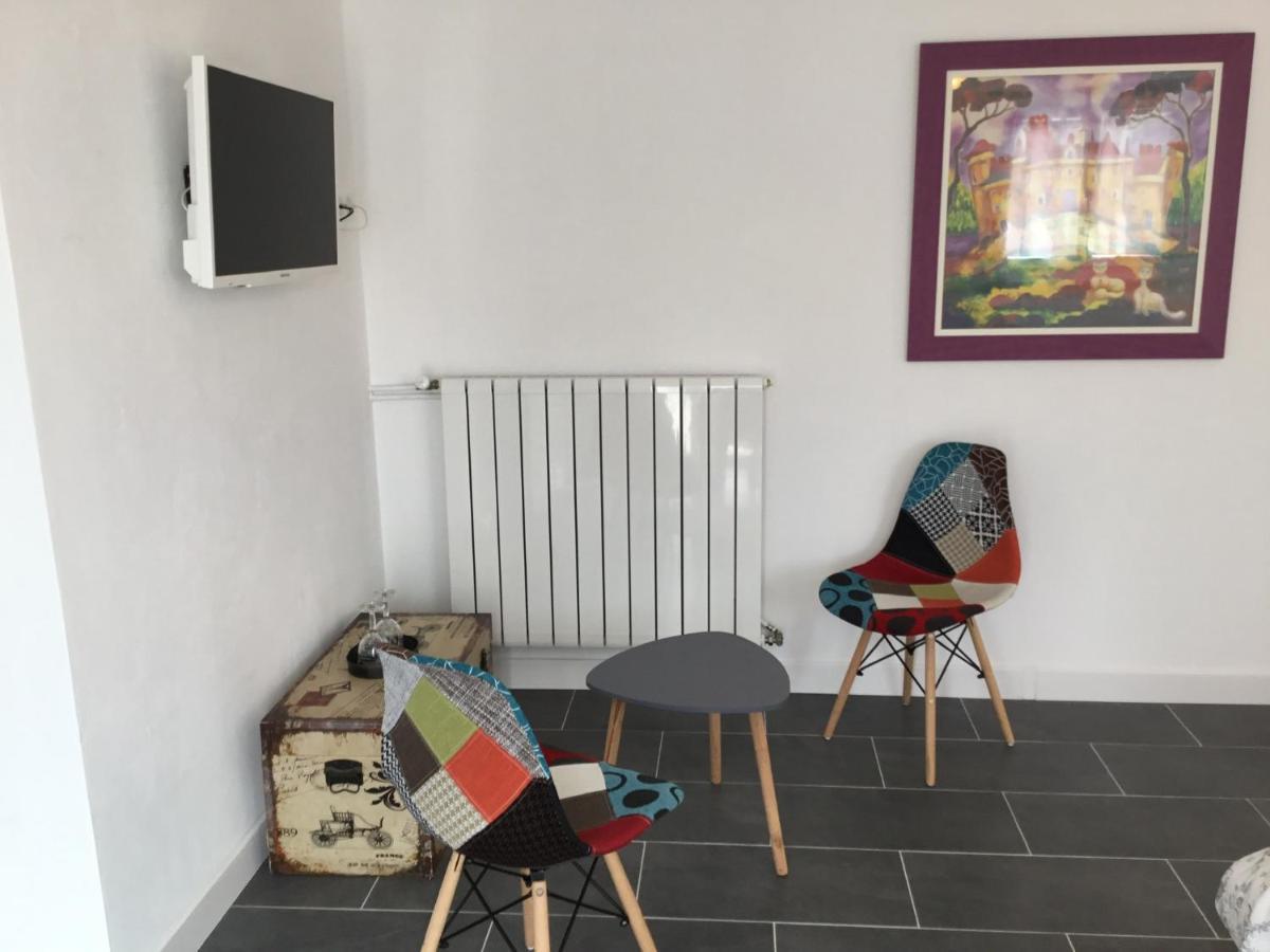 La Maison Du Bonheur Cotignac Exteriér fotografie