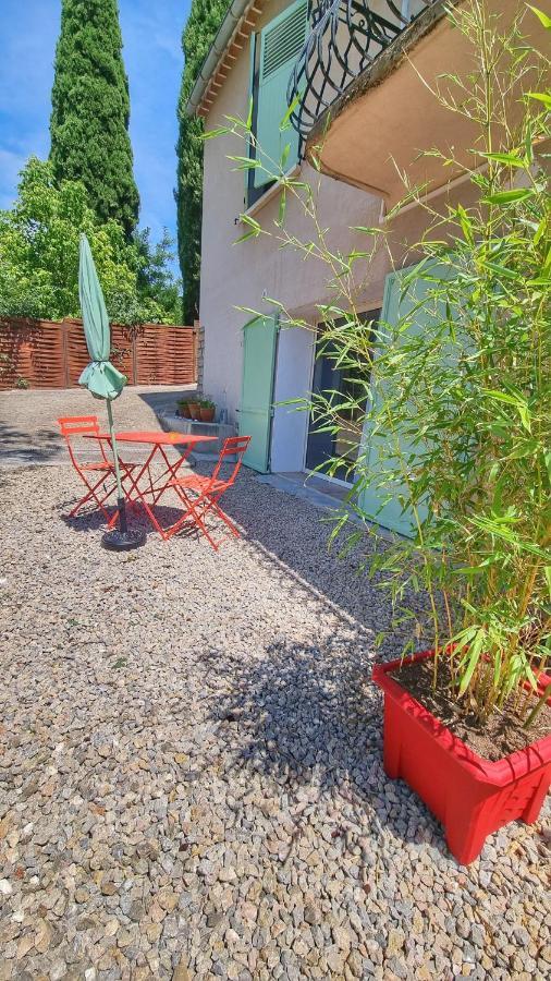 La Maison Du Bonheur Cotignac Exteriér fotografie